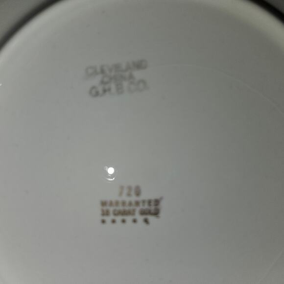 Cleveland China 7" Plates Set of 2 Greek Key 18K Gold Trim G.H.B. Co. Crazing - Picture 4 of 6